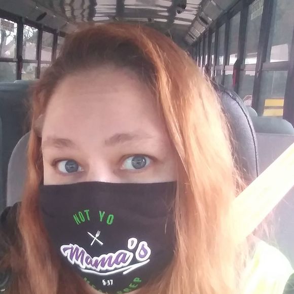 Profile Picture of Chardell Sweazey (@char_k83) on Poshmark