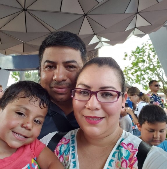 Profile Picture of Erika Zaragoza (@erikaz5) on Poshmark