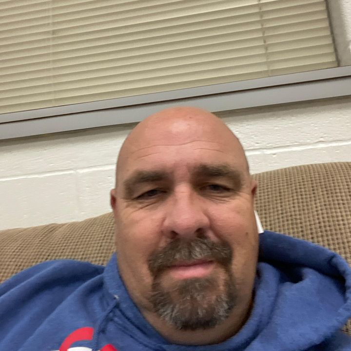Profile Picture of Jason Bohnenkamp (@jasonbohnenkamp) on Tiktok