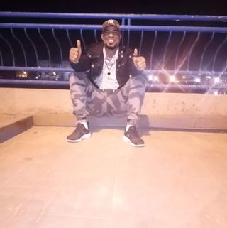 Bilel Nouri - Facebook Profile Picture of Bilel Nouri (@bilel.nouri.908) on Facebook