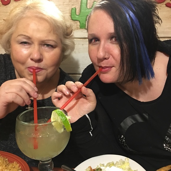 Carole Buskirk - Poshmark Profile Picture of Carole Buskirk (@grannybuz) on Poshmark