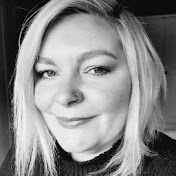 Profile Picture of Lucy Porter (@lucyporter-u2i) on Youtube