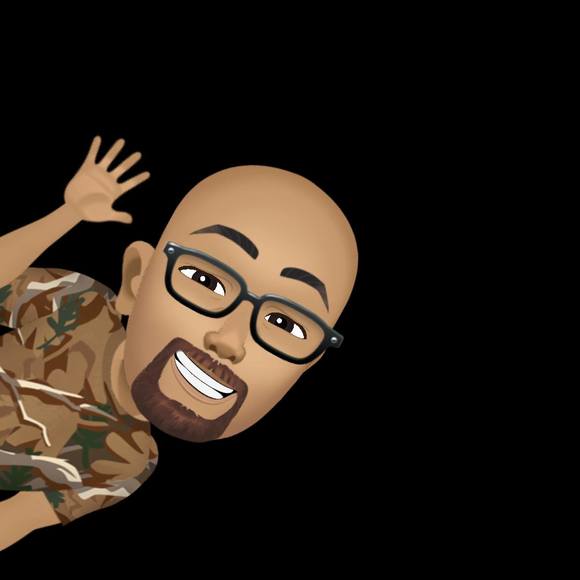 Profile Picture of Derrick Grant (@voltrong82009) on Poshmark