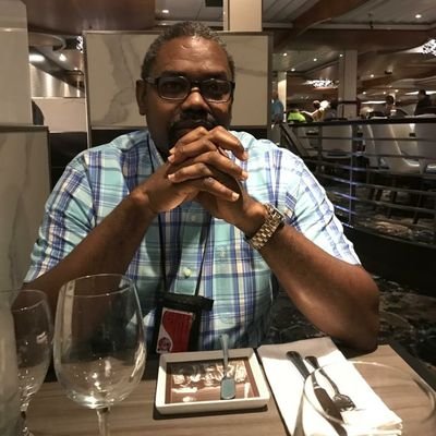 Profile Picture of Gregory Bloomfield (@gebloomfield1) on Twitter