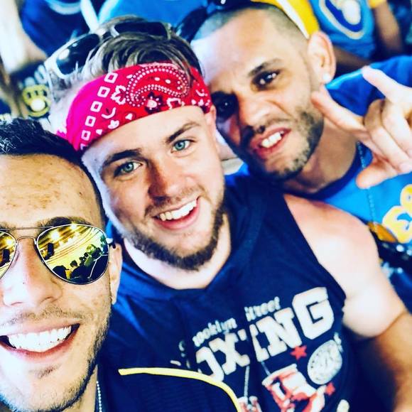 Profile Picture of Zac Corgiat (@zcorgiat52) on Poshmark