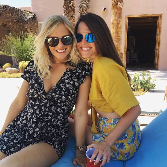 Profile Picture of Cariann Hughes (@cariannhughes) on Poshmark