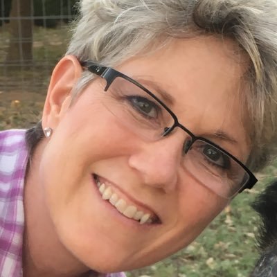 Profile Picture of Staci Hubbard (@hubbardcares) on Twitter