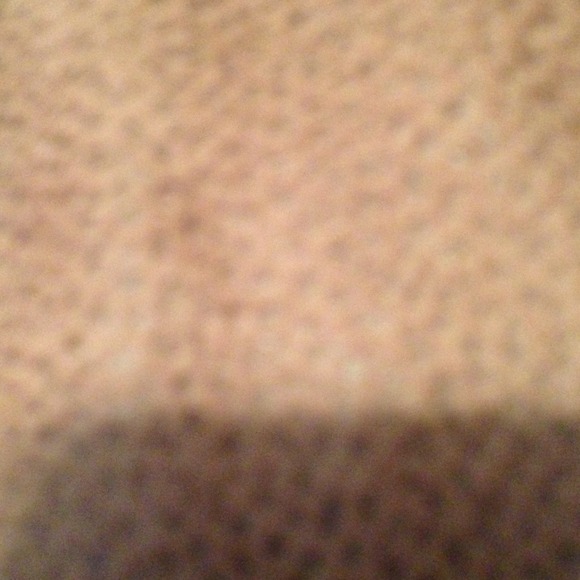 Profile Picture of Amanda Peek (@amandab0320) on Poshmark