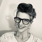 Profile Picture of Erica Hondroulis (@ericamyster) on Instagram