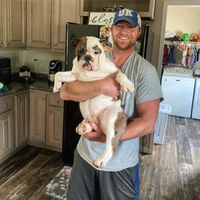 Profile Picture of Devan Adkins (@DuffA2) on Twitter