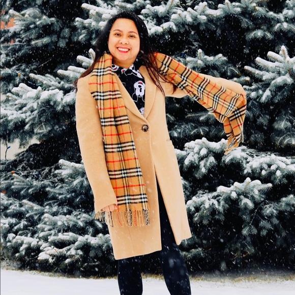 Profile Picture of Jessie Capili (@jesy_belle84) on Poshmark