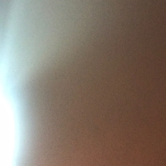 Profile Picture of Ethan Derksen (@dhdhdjdbshs) on Poshmark