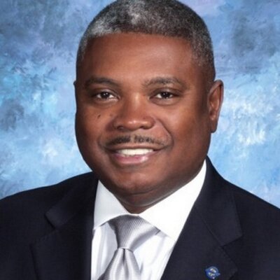 Profile Picture of Joe Frazier (@joefraziermba) on Twitter