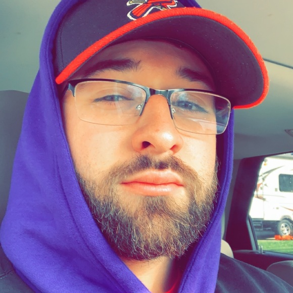 Profile Picture of Joseph Bauer (@josephbauer222) on Poshmark