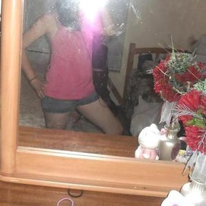 Profile Picture of Alie Martinez (@alie14) on Myspace