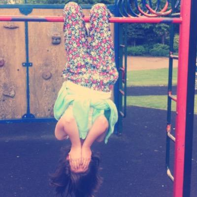 Profile Picture of Lara Hensley (@larahensley2004) on Twitter