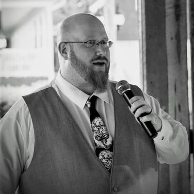 Profile Picture of Dan Lee - Writer (@dotdblog) on Twitter