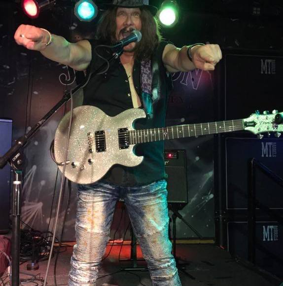 Profile Picture of John Okinski (@johnokinski) on Poshmark