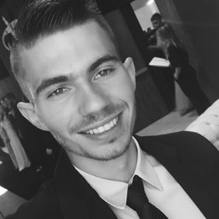 Profile Picture of Christopher Dessbesell (@christopher.dessbesell) on Facebook