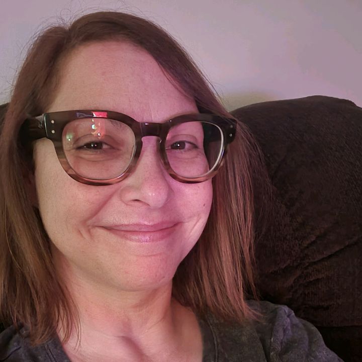 Profile Picture of laurie frymark (@lauriefrymark) on Tiktok