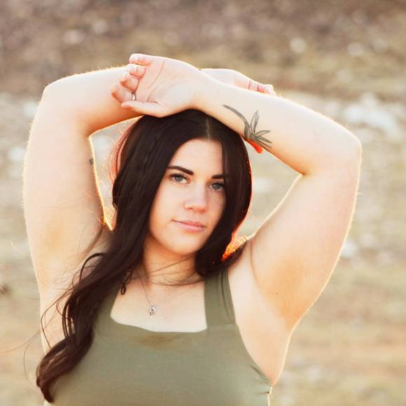 Natalie Grisier - Poshmark Profile Picture of Natalie Grisier (@natgrisier) on Poshmark