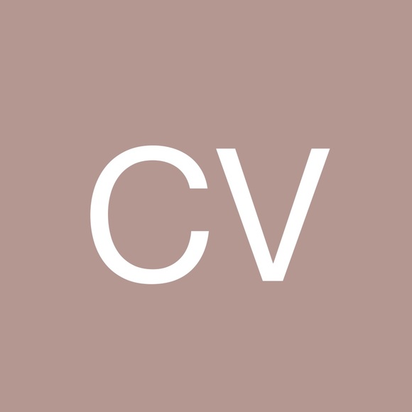 Profile Picture of Christine Veney (@ccveney16) on Poshmark