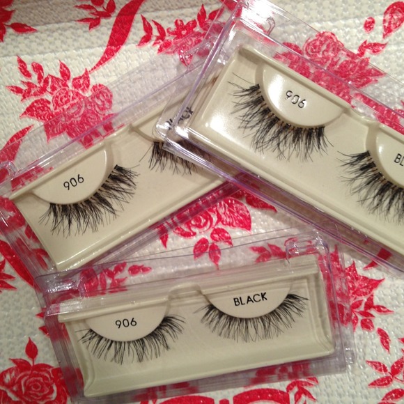 Profile Picture of Mendy Mitrani (@mendytexas) on Poshmark