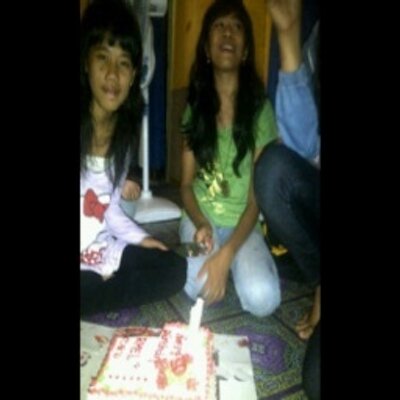 Profile Picture of Raina Jones (@rainajonesuujeu) on Twitter