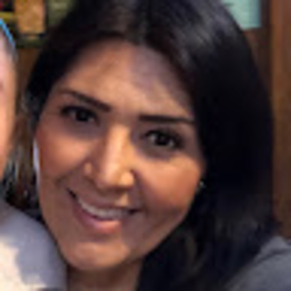 Profile Picture of Erika Storm (@erikamrots) on Poshmark