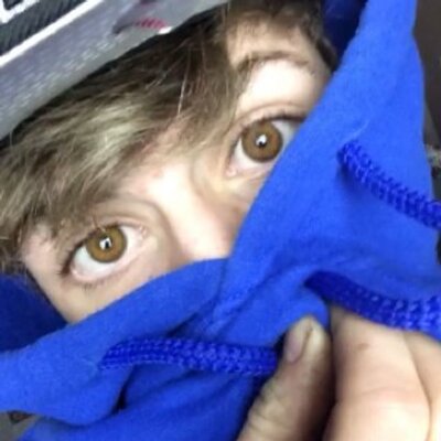 Profile Picture of Tayor And Dylan (@ReneeNip) on Twitter