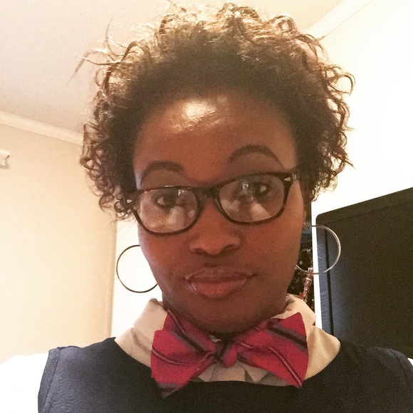Profile Picture of Shanice Roberts (@srobts1) on Poshmark