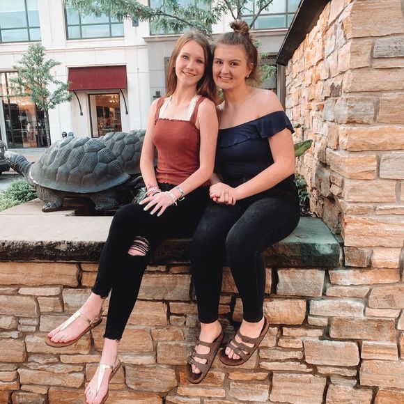 Profile Picture of Antonia Butorac (@antoniabutorac) on Poshmark