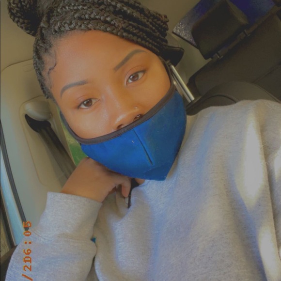 Profile Picture of Sharonda Suttle (@ssuttle6254) on Poshmark