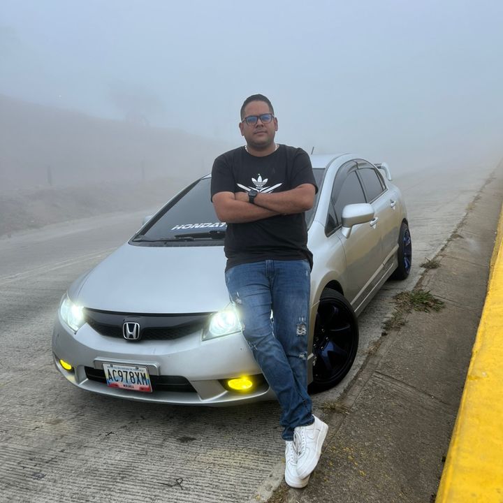 Profile Picture of Robert Johan (@robert_johan) on Tiktok