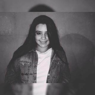 Profile Picture of Emely Castillo (@emely.castillo.1042) on Facebook