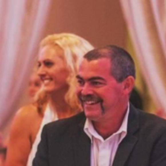 Profile Picture of Alison Watson (@alisonwatson6) on Poshmark