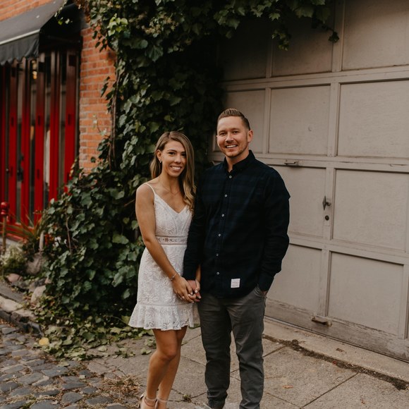 Profile Picture of Jeanine Capuana (@jeinannee) on Poshmark