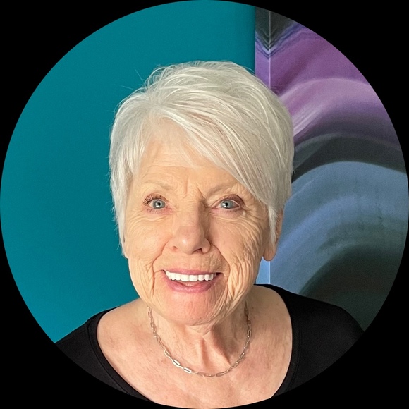 Profile Picture of Judy Mcdermott (@giz2015) on Poshmark