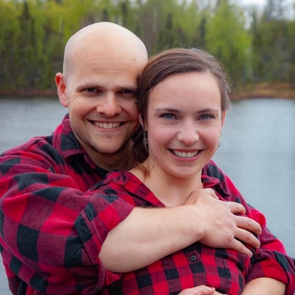 Profile Picture of Jennifer Pherson (@jenpherson) on Poshmark