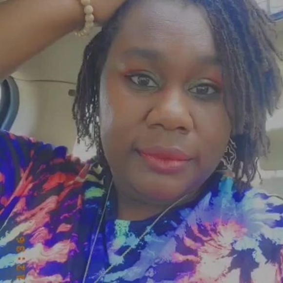 Lashonda Moore - Poshmark Profile Picture of Lashonda Moore (@lashonda_moore) on Poshmark