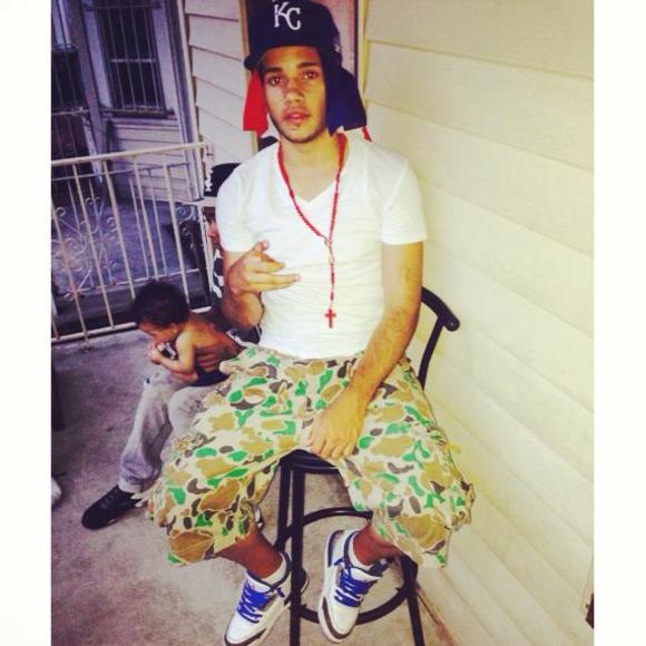 Profile Picture of Dionel Leon (@dionelleon) on Poshmark