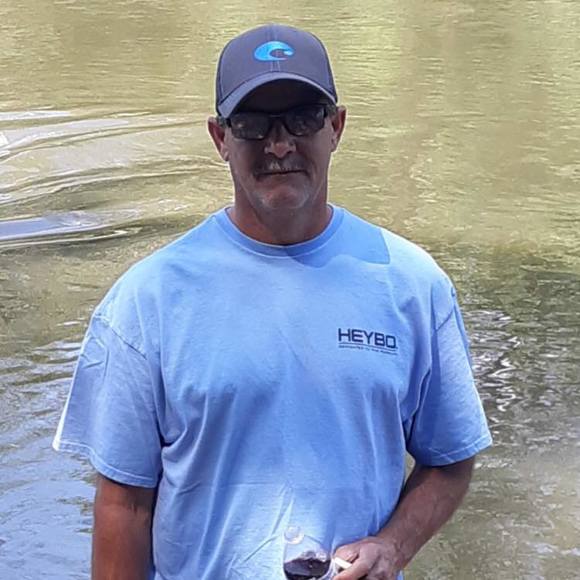 Profile Picture of James Stanley (@jamesstanley333) on Poshmark