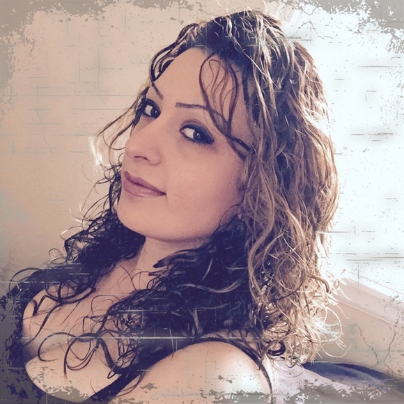 Shamiran Hurmiz - Poshmark Profile Picture of Shamiran Hurmiz (@shamiran83) on Poshmark