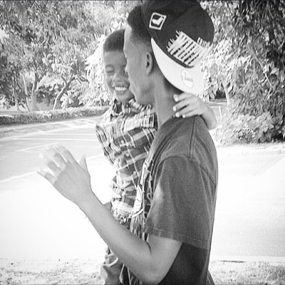 Profile Picture of Welly[RRRR]Well (@@TheAntidotes) on Twitter