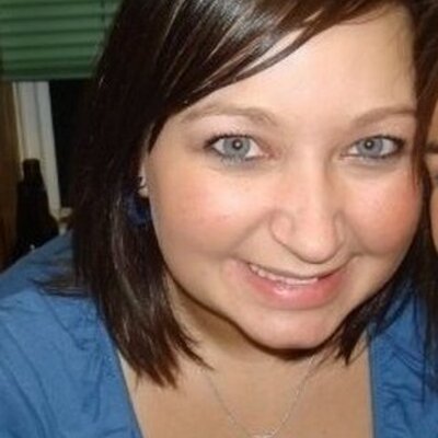 Profile Picture of Joann Burns (@Joannzvk) on Twitter