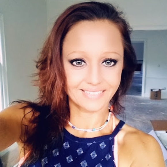 Profile Picture of Christina Gaither (@christluv2019) on Poshmark
