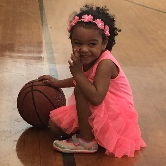 Profile Picture of Zoraida Ortiz (@zortiz1016) on Poshmark