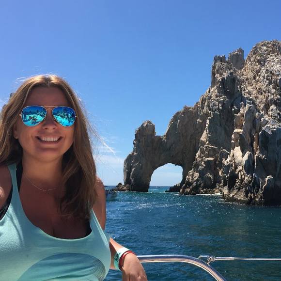 Profile Picture of Jodi Perry (@jodiperry198) on Poshmark