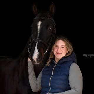 Profile Picture of Sara & Un Amico 💕 (@zalewskisara) on Instagram