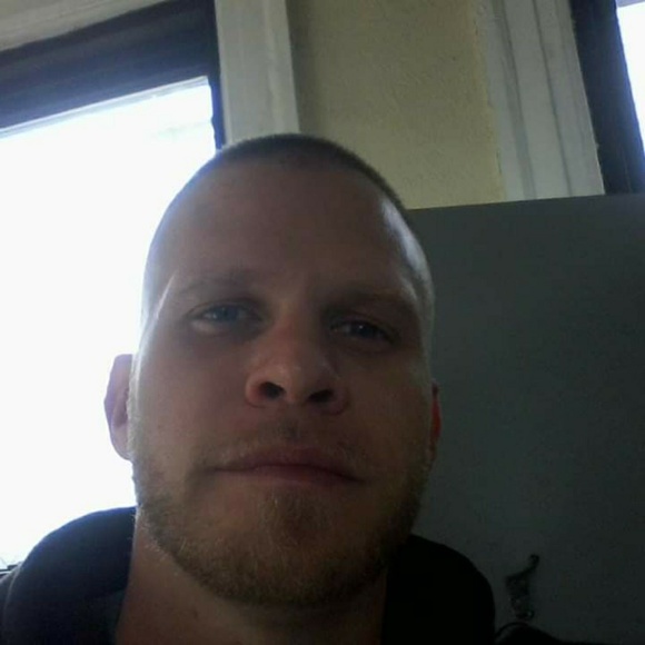 Profile Picture of Nathan Castle (@98765432one) on Poshmark